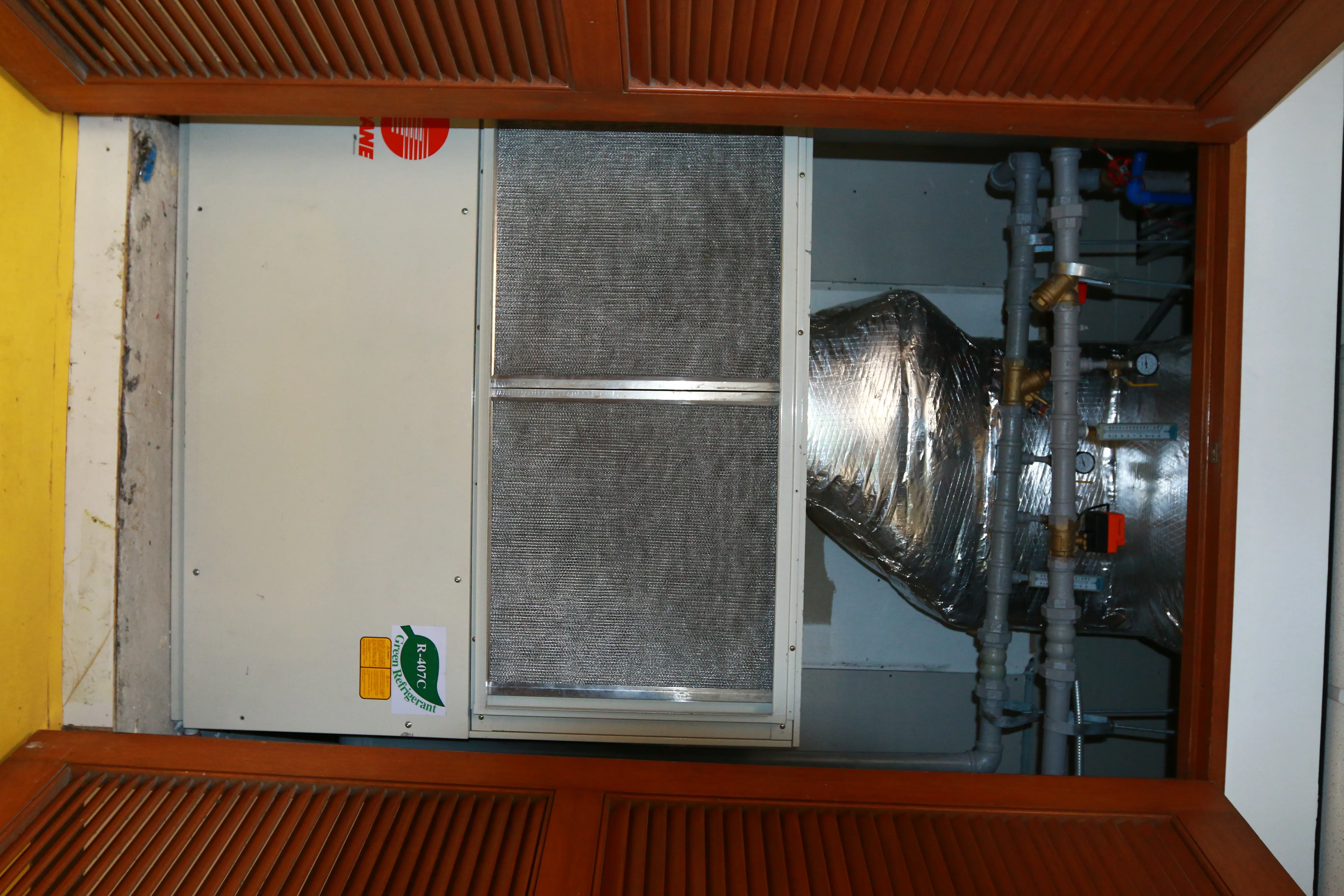 Seaoil — Hitachi Chilled Water System 6